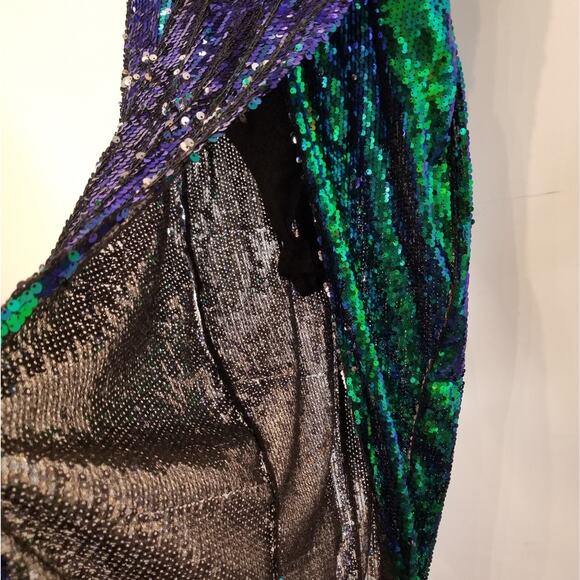 Green Goddess Sequin High Slit Maxi Dress Evening Plunging Neckline Size S - Picture 8 of 15
